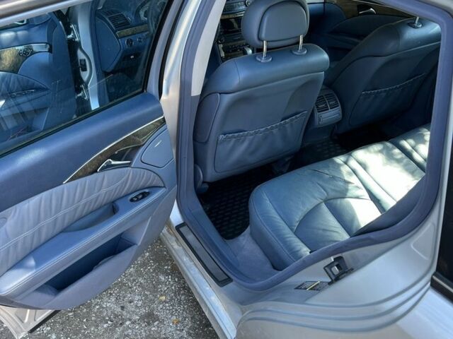 Сірий Мерседес Е-Клас, об'ємом двигуна 3.2 л та пробігом 440 тис. км за 3900 $, фото 9 на Automoto.ua