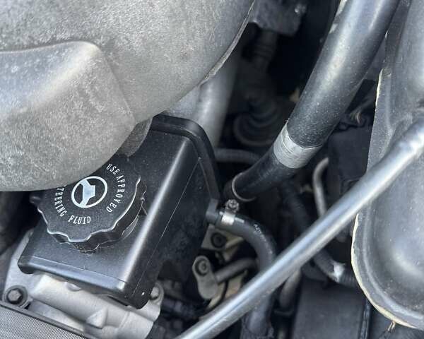 Сірий Мерседес Е-Клас, об'ємом двигуна 3.2 л та пробігом 448 тис. км за 7200 $, фото 16 на Automoto.ua