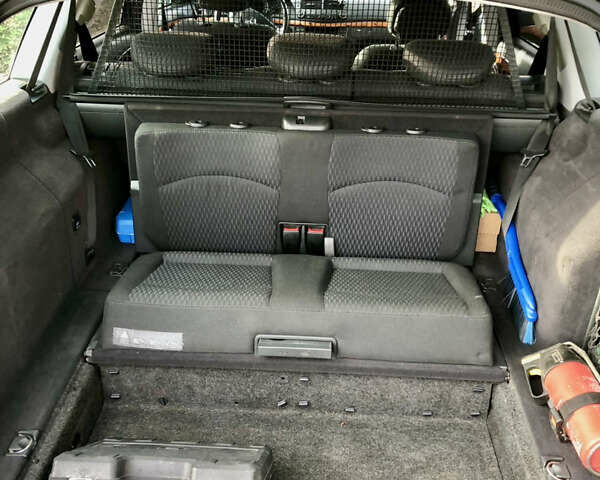 Серый Мерседес Е-Класс, объемом двигателя 1.8 л и пробегом 160 тыс. км за 7000 $, фото 16 на Automoto.ua