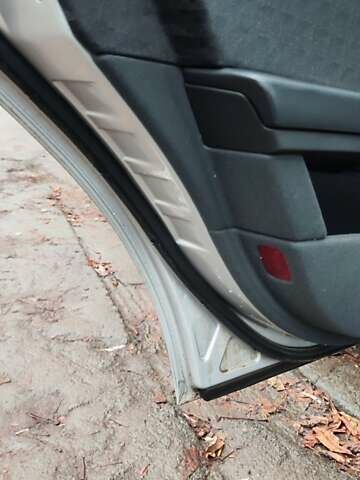 Серый Мерседес Е-Класс, объемом двигателя 2.15 л и пробегом 302 тыс. км за 6600 $, фото 30 на Automoto.ua