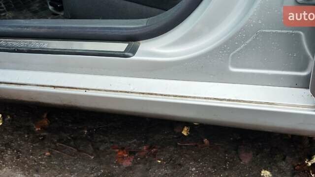 Серый Мерседес Е-Класс, объемом двигателя 2.15 л и пробегом 302 тыс. км за 6600 $, фото 19 на Automoto.ua