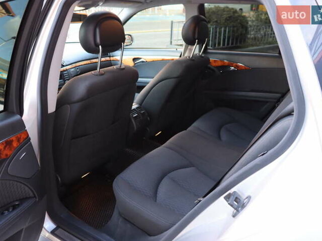 Серый Мерседес Е-Класс, объемом двигателя 1.8 л и пробегом 307 тыс. км за 5800 $, фото 30 на Automoto.ua