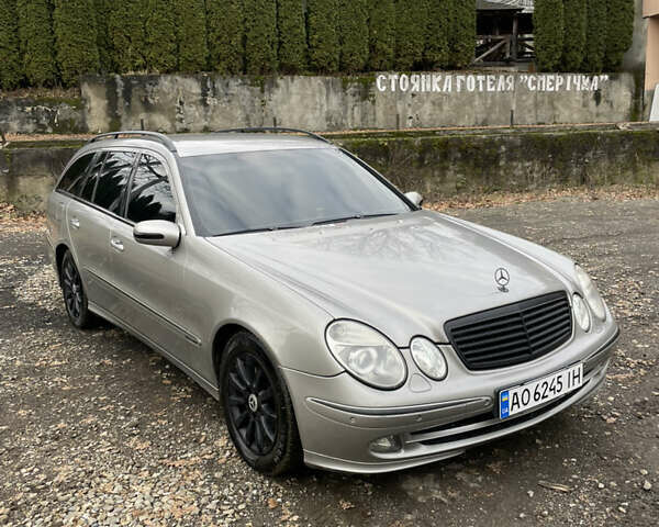 Серый Мерседес Е-Класс, объемом двигателя 2.99 л и пробегом 380 тыс. км за 6999 $, фото 2 на Automoto.ua