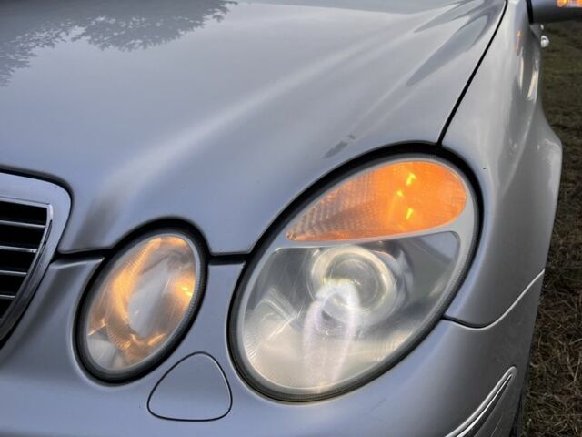 Сірий Мерседес Е-Клас, об'ємом двигуна 3.2 л та пробігом 360 тис. км за 3100 $, фото 5 на Automoto.ua