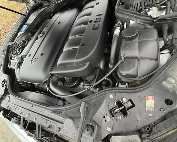 Серый Мерседес Е-Класс, объемом двигателя 3.22 л и пробегом 340 тыс. км за 8100 $, фото 21 на Automoto.ua