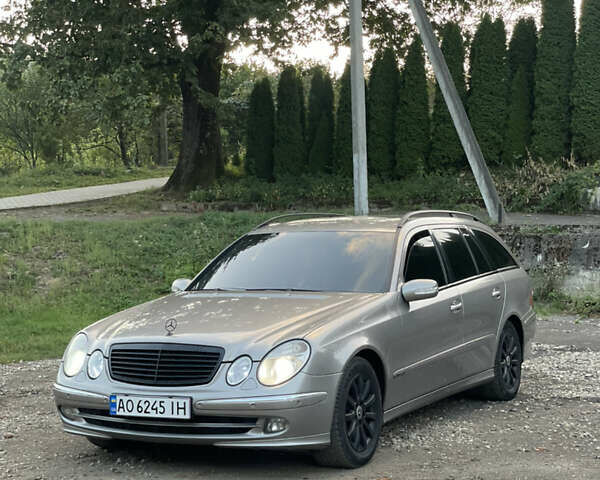 Сірий Мерседес Е-Клас, об'ємом двигуна 3 л та пробігом 382 тис. км за 8000 $, фото 2 на Automoto.ua