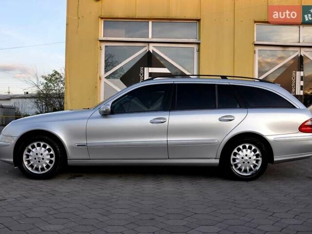 Мерседес Е-Клас 2005 у Львові на Automoto.ua Сірий Мерседес Е-Клас, об'ємом двигуна 1.8 л та пробігом 307 тис. км за 5600 $, фото 13 на Automoto.ua