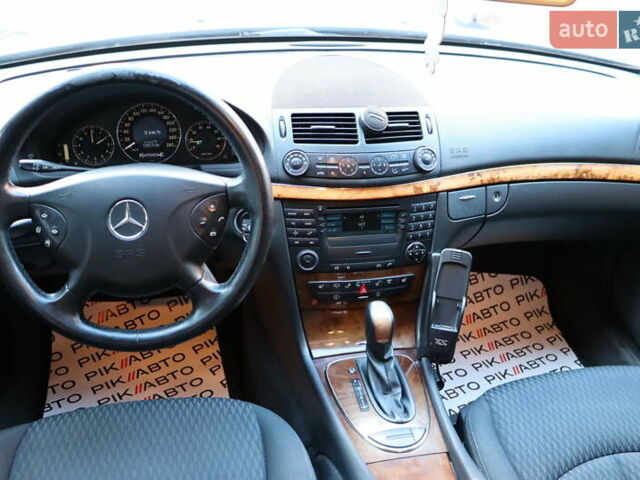 Серый Мерседес Е-Класс, объемом двигателя 1.8 л и пробегом 307 тыс. км за 5800 $, фото 32 на Automoto.ua