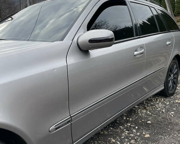 Серый Мерседес Е-Класс, объемом двигателя 2.99 л и пробегом 380 тыс. км за 6999 $, фото 26 на Automoto.ua