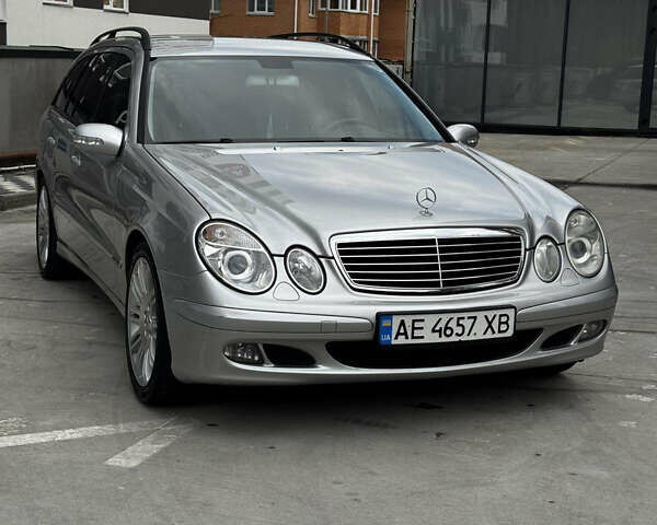 Сірий Мерседес Е-Клас, об'ємом двигуна 1.8 л та пробігом 305 тис. км за 6200 $, фото 17 на Automoto.ua