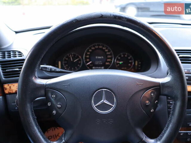 Серый Мерседес Е-Класс, объемом двигателя 1.8 л и пробегом 307 тыс. км за 5800 $, фото 18 на Automoto.ua