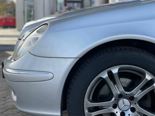 Серый Мерседес Е-Класс, объемом двигателя 2.2 л и пробегом 327 тыс. км за 2450 $, фото 7 на Automoto.ua