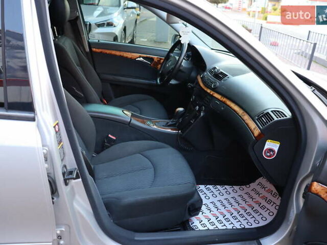 Серый Мерседес Е-Класс, объемом двигателя 1.8 л и пробегом 307 тыс. км за 5800 $, фото 38 на Automoto.ua