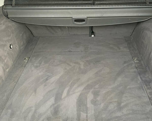 Серый Мерседес Е-Класс, объемом двигателя 2.99 л и пробегом 385 тыс. км за 6700 $, фото 41 на Automoto.ua