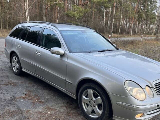 Сірий Мерседес Е-Клас, об'ємом двигуна 3.2 л та пробігом 360 тис. км за 3100 $, фото 23 на Automoto.ua