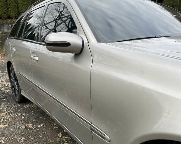 Серый Мерседес Е-Класс, объемом двигателя 2.99 л и пробегом 380 тыс. км за 6999 $, фото 25 на Automoto.ua