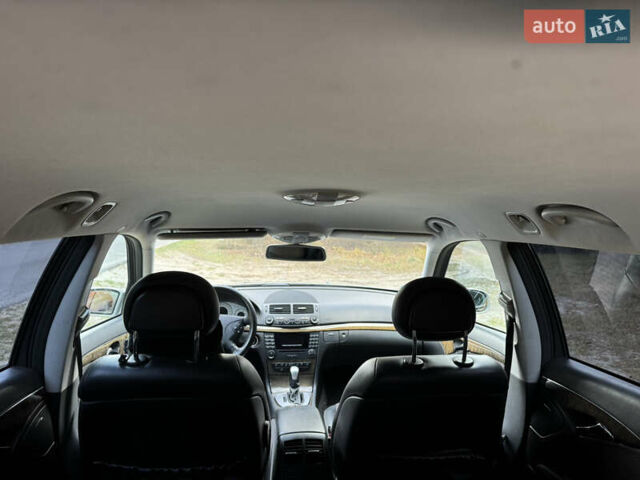 Сірий Мерседес Е-Клас, об'ємом двигуна 3.22 л та пробігом 265 тис. км за 7500 $, фото 32 на Automoto.ua