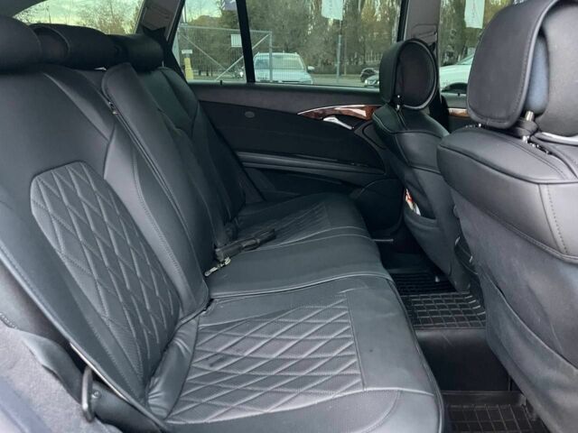 Сірий Мерседес Е-Клас, об'ємом двигуна 3.2 л та пробігом 408 тис. км за 6900 $, фото 17 на Automoto.ua