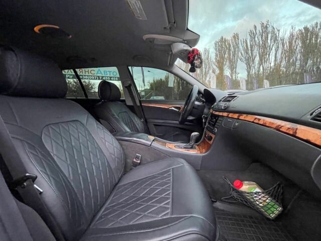 Сірий Мерседес Е-Клас, об'ємом двигуна 3.2 л та пробігом 408 тис. км за 6900 $, фото 12 на Automoto.ua