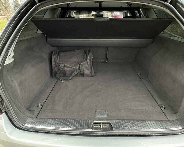 Серый Мерседес Е-Класс, объемом двигателя 3.22 л и пробегом 340 тыс. км за 8100 $, фото 11 на Automoto.ua