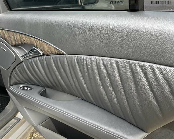 Серый Мерседес Е-Класс, объемом двигателя 2.99 л и пробегом 380 тыс. км за 6999 $, фото 38 на Automoto.ua