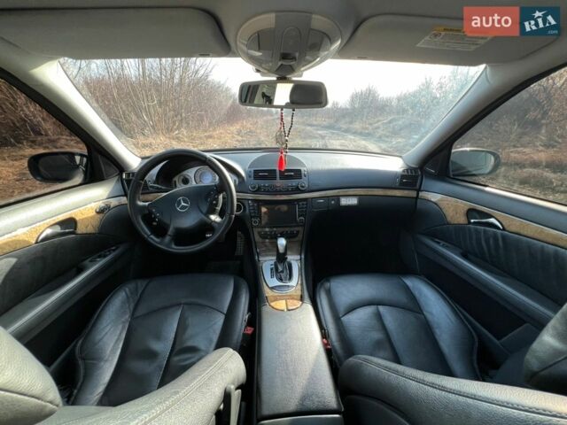 Серый Мерседес Е-Класс, объемом двигателя 2.99 л и пробегом 209 тыс. км за 8499 $, фото 17 на Automoto.ua