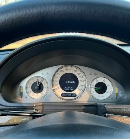 Серый Мерседес Е-Класс, объемом двигателя 2.99 л и пробегом 209 тыс. км за 9800 $, фото 32 на Automoto.ua