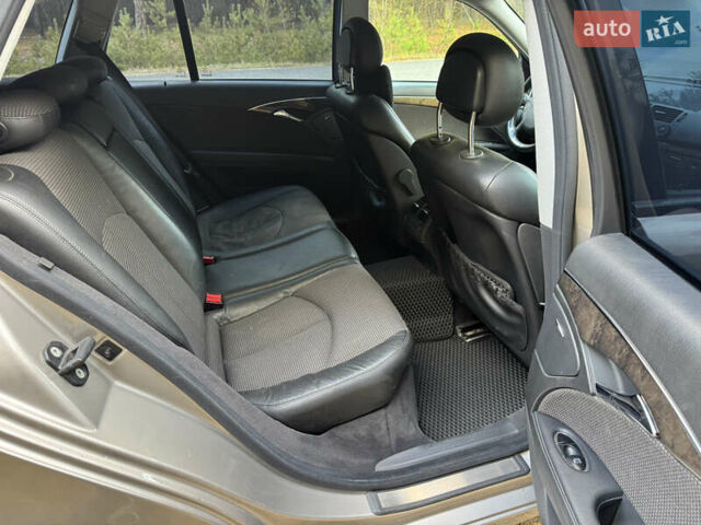 Сірий Мерседес Е-Клас, об'ємом двигуна 3.22 л та пробігом 265 тис. км за 7500 $, фото 27 на Automoto.ua