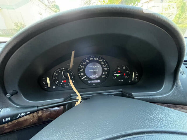 Мерседес Е-Класс 2005 в Стрые на Automoto.ua Серый Мерседес Е-Класс, объемом двигателя 3.22 л и пробегом 320 тыс. км за 7100 $, фото 16 на Automoto.ua