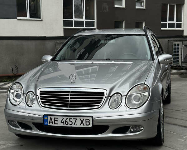 Сірий Мерседес Е-Клас, об'ємом двигуна 1.8 л та пробігом 305 тис. км за 6200 $, фото 16 на Automoto.ua