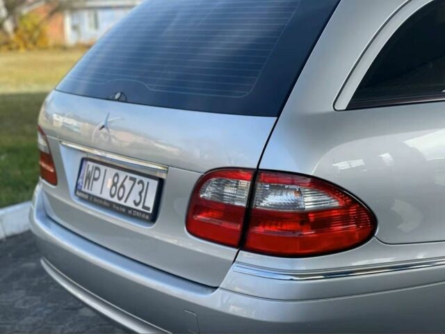 Серый Мерседес Е-Класс, объемом двигателя 2.2 л и пробегом 327 тыс. км за 2450 $, фото 6 на Automoto.ua