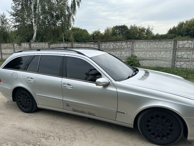 Сірий Мерседес Е-Клас, об'ємом двигуна 3 л та пробігом 320 тис. км за 2350 $, фото 2 на Automoto.ua
