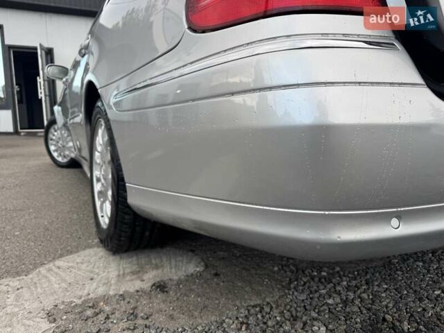 Сірий Мерседес Е-Клас, об'ємом двигуна 2.15 л та пробігом 280 тис. км за 6999 $, фото 96 на Automoto.ua