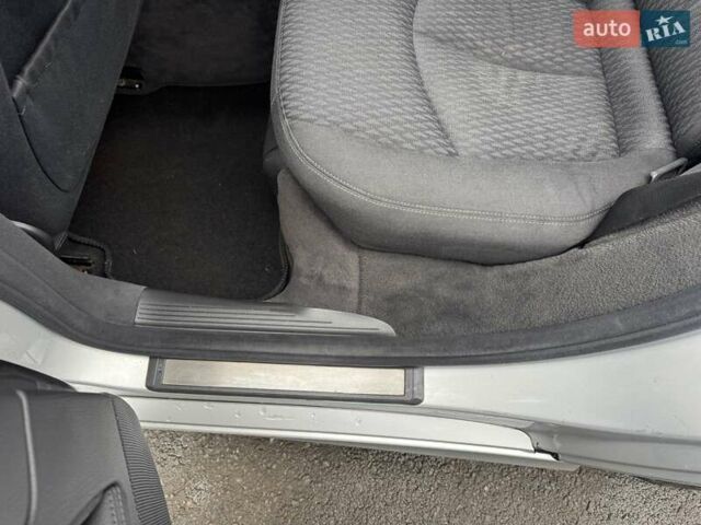 Сірий Мерседес Е-Клас, об'ємом двигуна 2.15 л та пробігом 280 тис. км за 6700 $, фото 72 на Automoto.ua