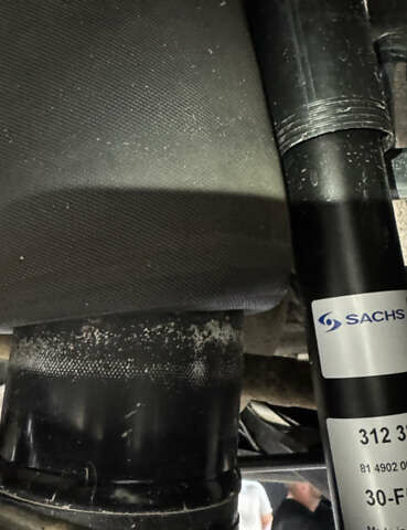 Сірий Мерседес Е-Клас, об'ємом двигуна 2.15 л та пробігом 280 тис. км за 6700 $, фото 17 на Automoto.ua