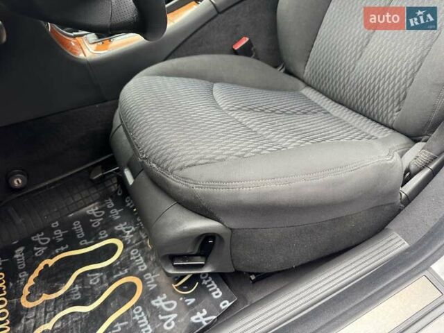 Сірий Мерседес Е-Клас, об'ємом двигуна 2.15 л та пробігом 280 тис. км за 6700 $, фото 77 на Automoto.ua