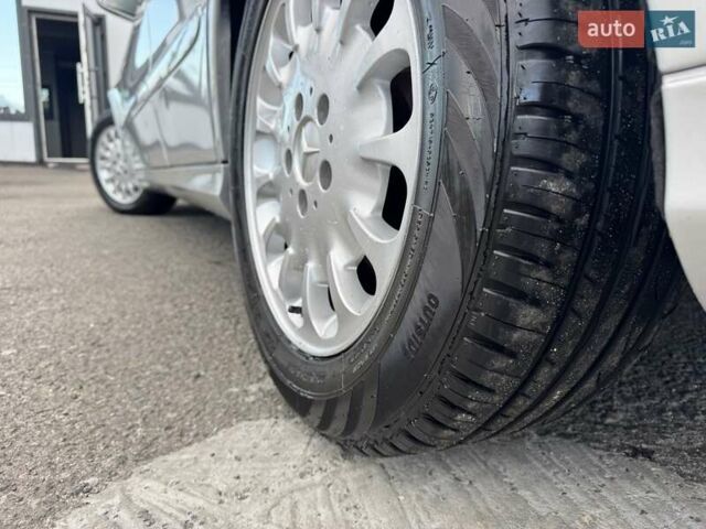 Сірий Мерседес Е-Клас, об'ємом двигуна 2.15 л та пробігом 280 тис. км за 6999 $, фото 98 на Automoto.ua