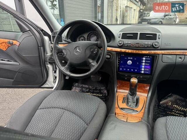 Сірий Мерседес Е-Клас, об'ємом двигуна 2.15 л та пробігом 280 тис. км за 6700 $, фото 82 на Automoto.ua