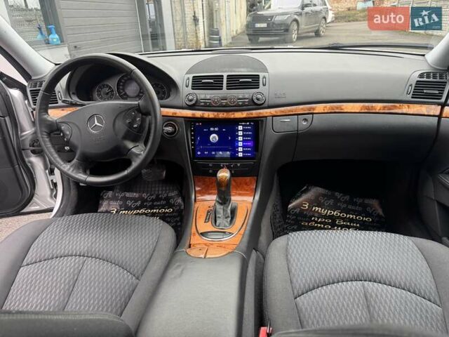 Сірий Мерседес Е-Клас, об'ємом двигуна 2.15 л та пробігом 280 тис. км за 6700 $, фото 85 на Automoto.ua