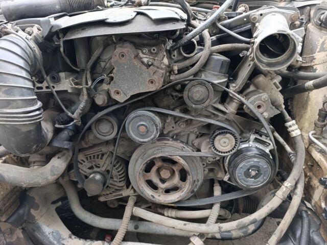 Мерседес Е-Клас 2006 у Синельниковом на Automoto.ua Сірий Мерседес Е-Клас, об'ємом двигуна 2.1 л та пробігом 400 тис. км за 3500 $, фото 3 на Automoto.ua