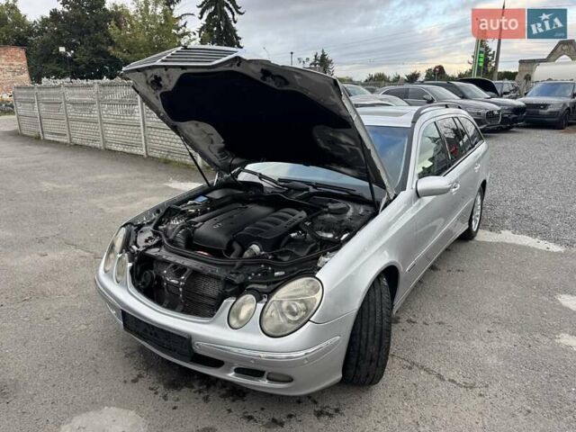 Сірий Мерседес Е-Клас, об'ємом двигуна 2.15 л та пробігом 280 тис. км за 6999 $, фото 13 на Automoto.ua