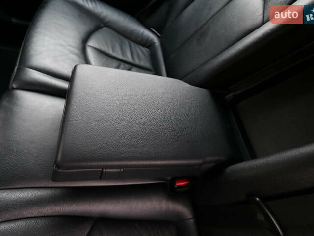 Серый Мерседес Е-Класс, объемом двигателя 2.99 л и пробегом 527 тыс. км за 16000 $, фото 26 на Automoto.ua