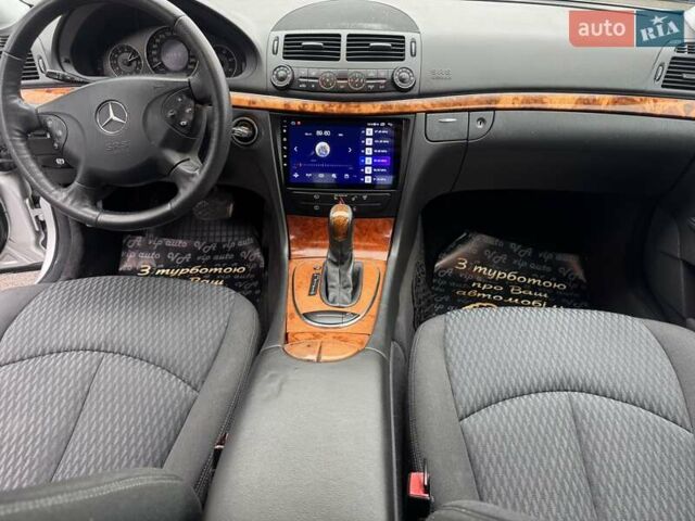 Сірий Мерседес Е-Клас, об'ємом двигуна 2.15 л та пробігом 280 тис. км за 6700 $, фото 84 на Automoto.ua
