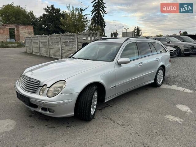 Сірий Мерседес Е-Клас, об'ємом двигуна 2.15 л та пробігом 280 тис. км за 6999 $, фото 79 на Automoto.ua