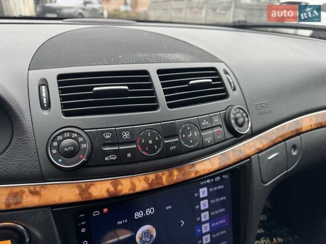 Сірий Мерседес Е-Клас, об'ємом двигуна 2.15 л та пробігом 280 тис. км за 6700 $, фото 65 на Automoto.ua