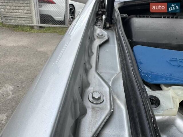 Сірий Мерседес Е-Клас, об'ємом двигуна 2.15 л та пробігом 280 тис. км за 6999 $, фото 18 на Automoto.ua