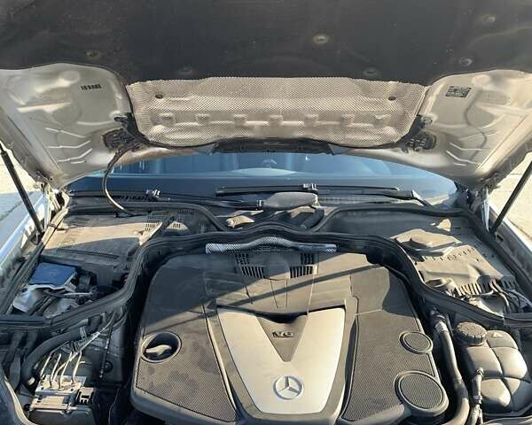 Серый Мерседес Е-Класс, объемом двигателя 2.99 л и пробегом 322 тыс. км за 9500 $, фото 13 на Automoto.ua