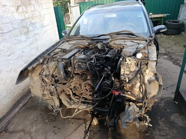 Мерседес Е-Клас 2006 у Синельниковом на Automoto.ua Сірий Мерседес Е-Клас, об'ємом двигуна 2.1 л та пробігом 400 тис. км за 3500 $, фото 11 на Automoto.ua