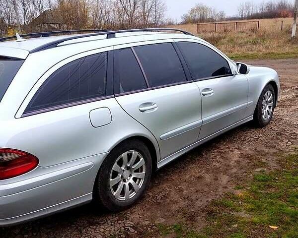 Серый Мерседес Е-Класс, объемом двигателя 2.1 л и пробегом 266 тыс. км за 5900 $, фото 5 на Automoto.ua