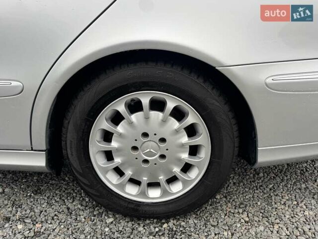 Сірий Мерседес Е-Клас, об'ємом двигуна 2.15 л та пробігом 280 тис. км за 6700 $, фото 45 на Automoto.ua